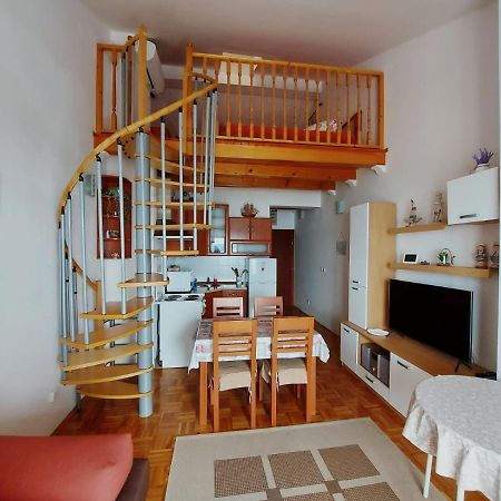 Apartment Malkoc Crikvenica Buitenkant foto
