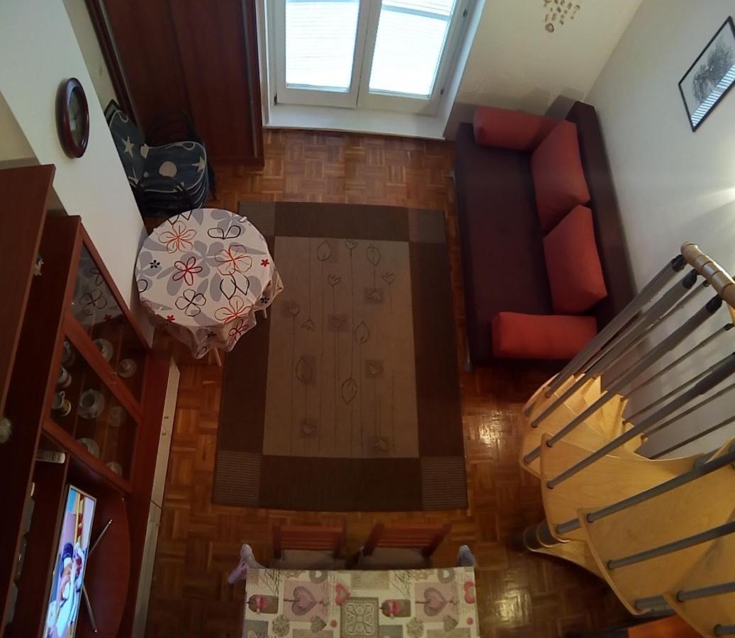 Apartment Malkoc Crikvenica Buitenkant foto