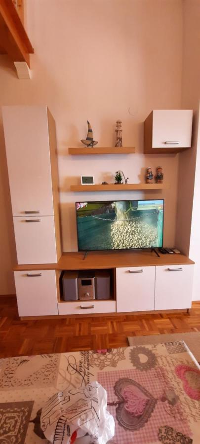 Apartment Malkoc Crikvenica Buitenkant foto