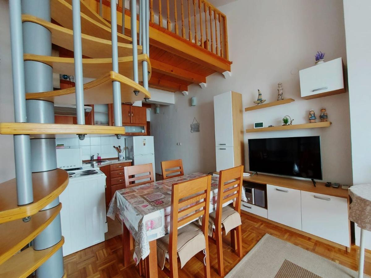 Apartment Malkoc Crikvenica Buitenkant foto