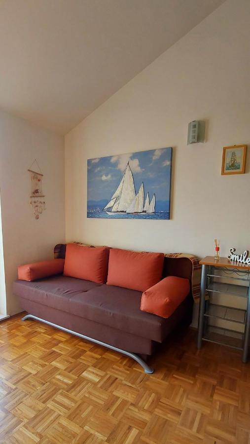 Apartment Malkoc Crikvenica Buitenkant foto